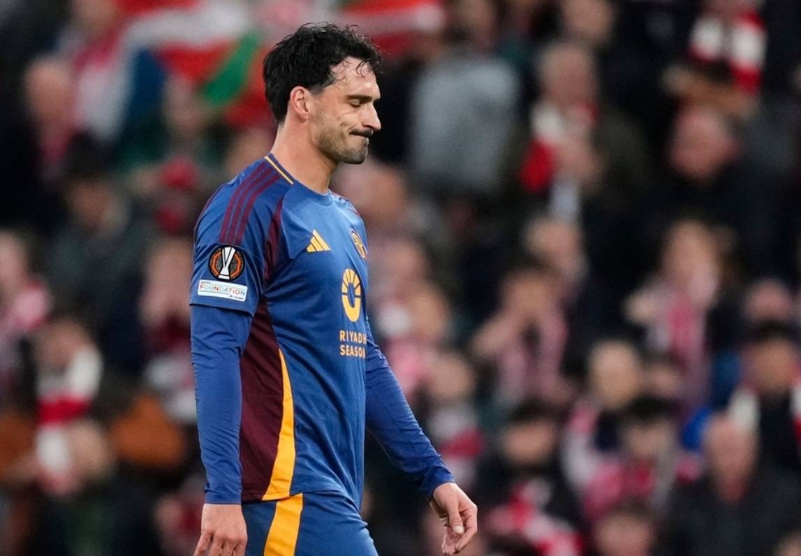 开云- 意甲最后时刻走向成谜,法兰克福内部沟通,更衣室稳定,赛程密集仍需轮换