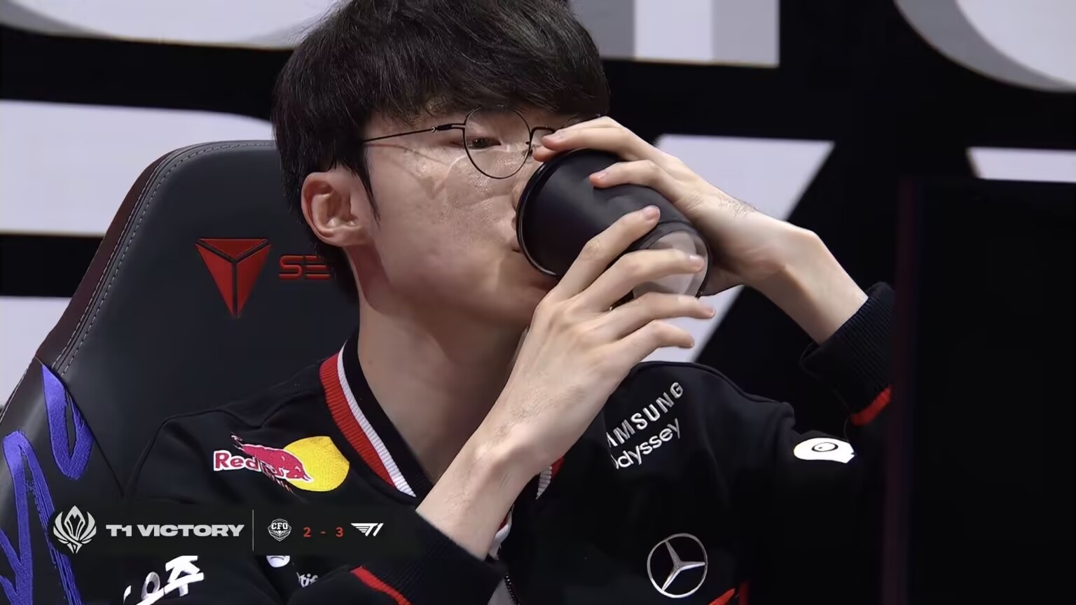 开云体育-包含Uzi在MAD比赛中赛况扑朔迷离,赛事规则更新引发热议!的词条