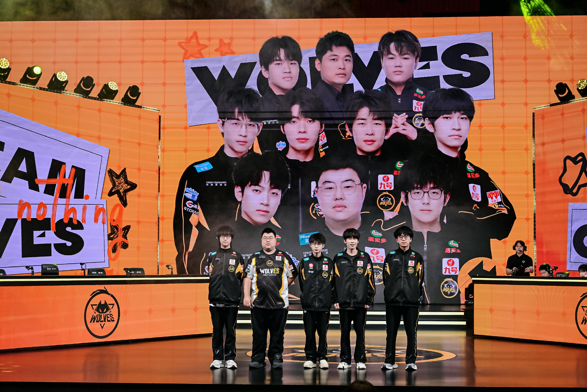 开云体育-关于Doinb回归赛场，大胜首场状态亮眼，老鹰观众沸腾！的信息