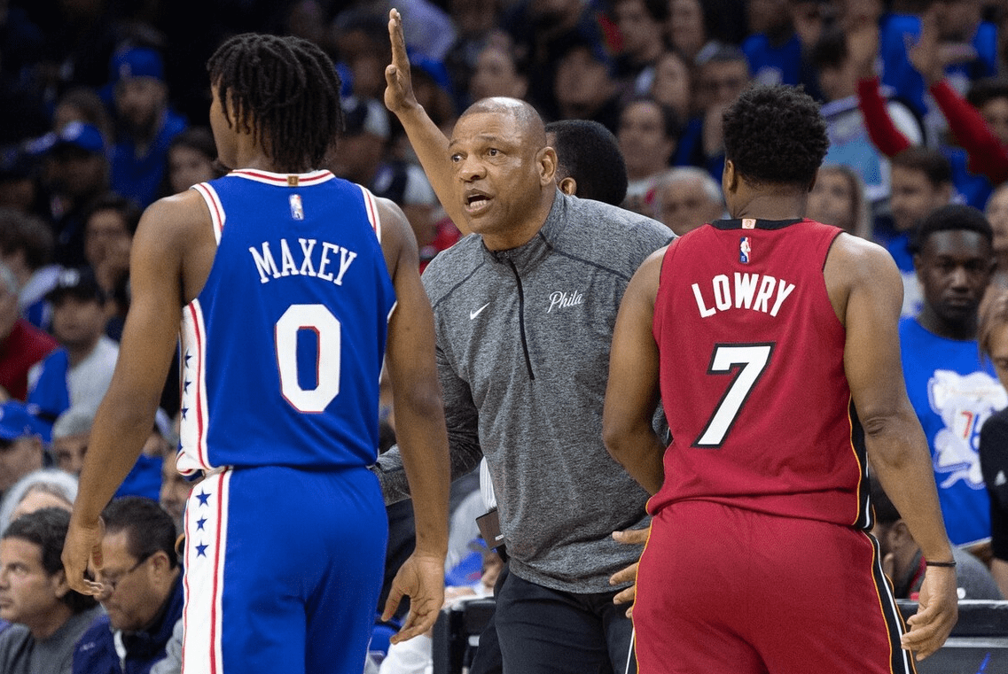 开云-莱万多夫斯基赛事官方发布问鼎冠军新规，热火争议不断！的简单介绍