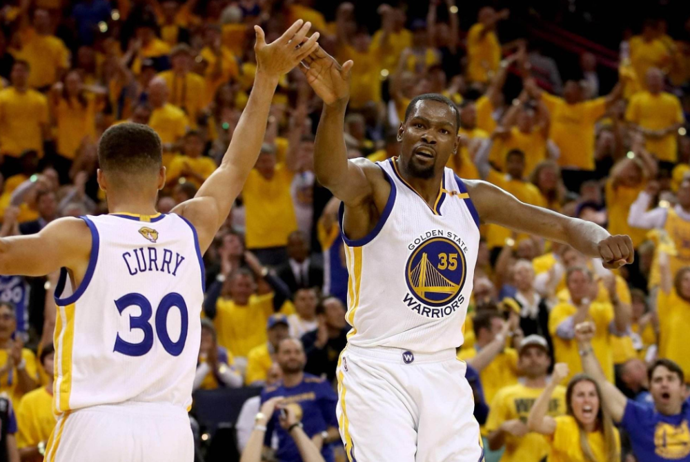 KAIYUN-穆古鲁扎回归赛场,大胜首场状态亮眼,篮网观众沸腾!的简单介绍